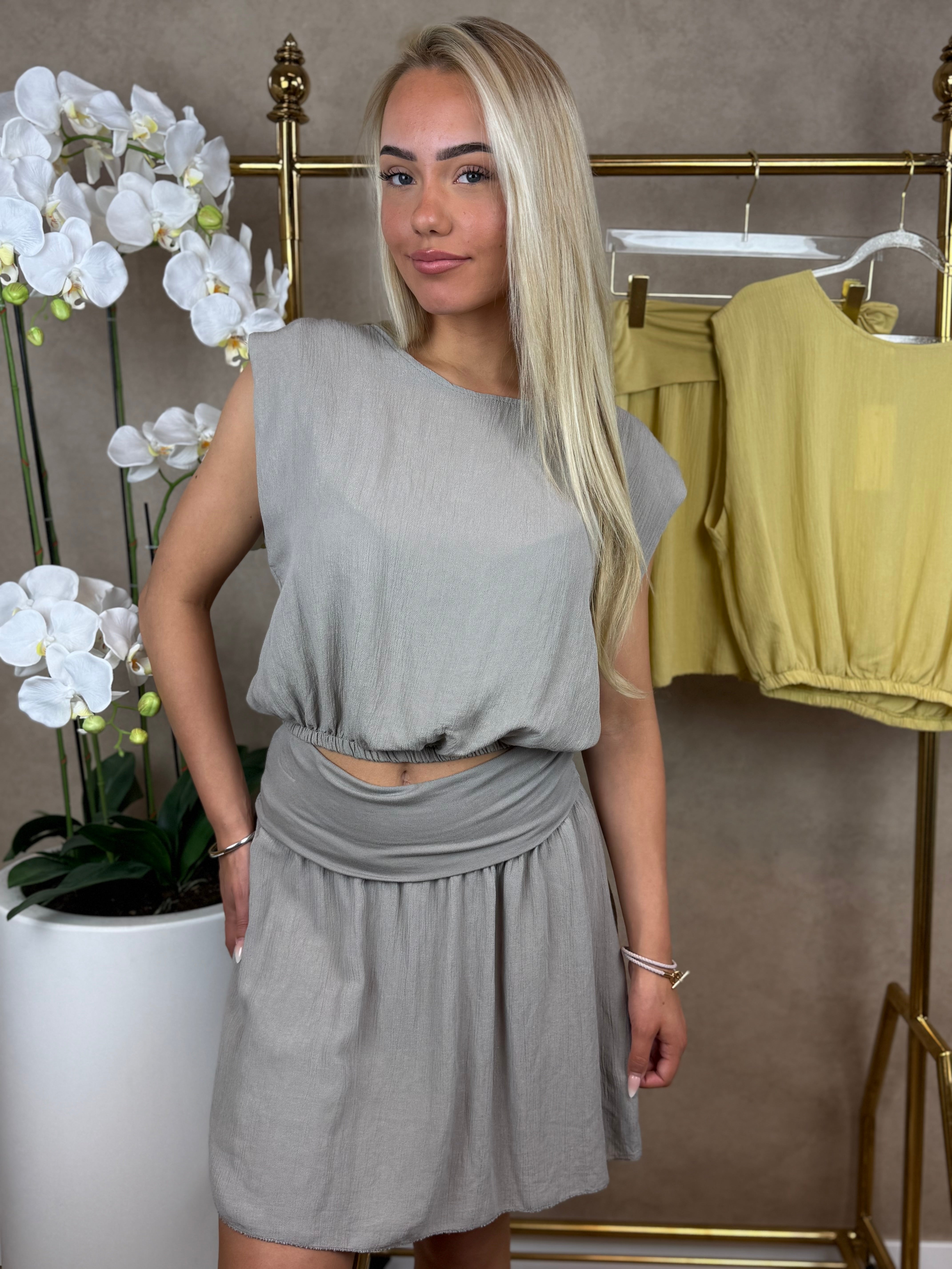 Setje | Roxanne | Camel