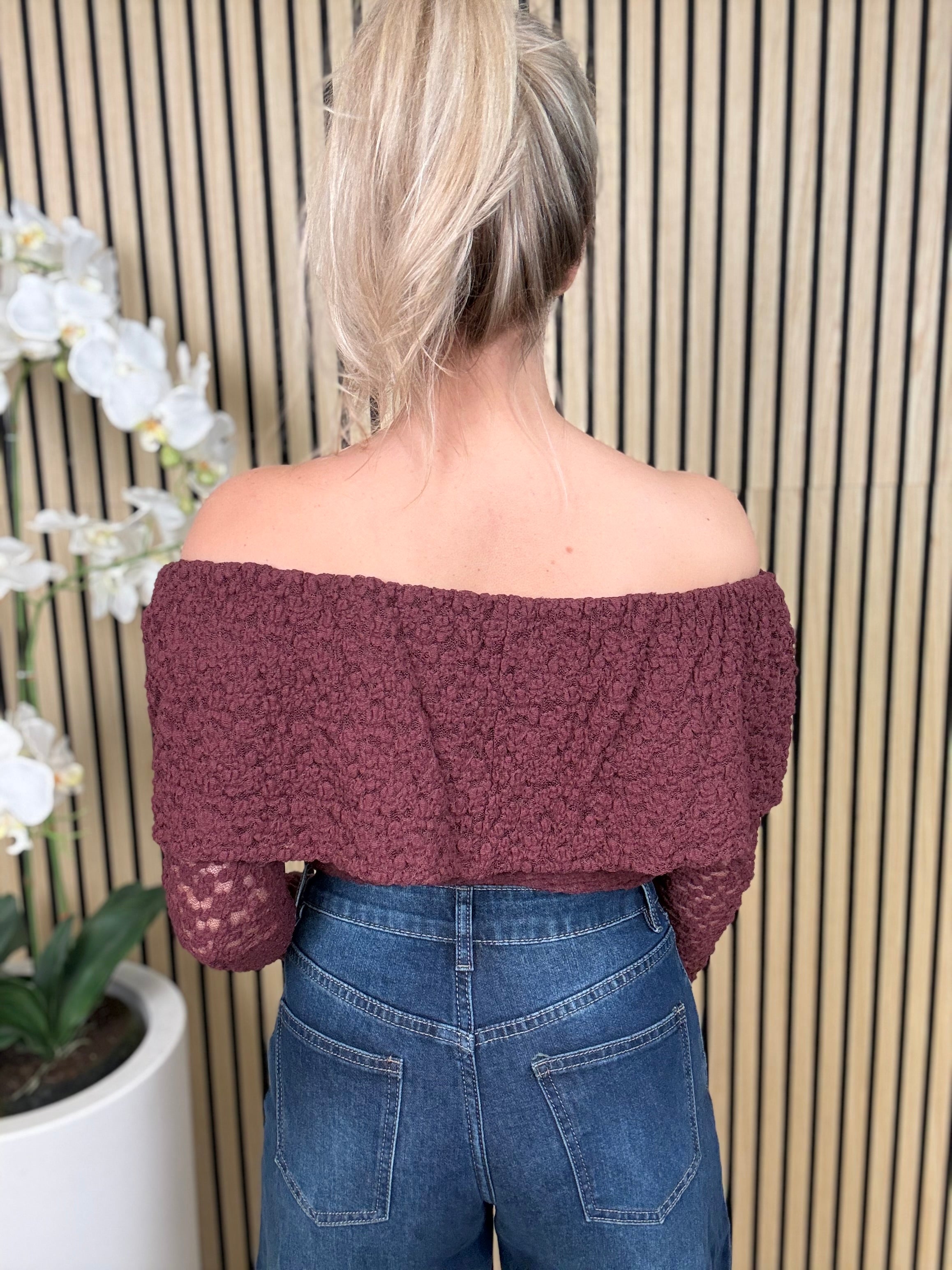 Truitje | off-shoulder | bordeaux rood