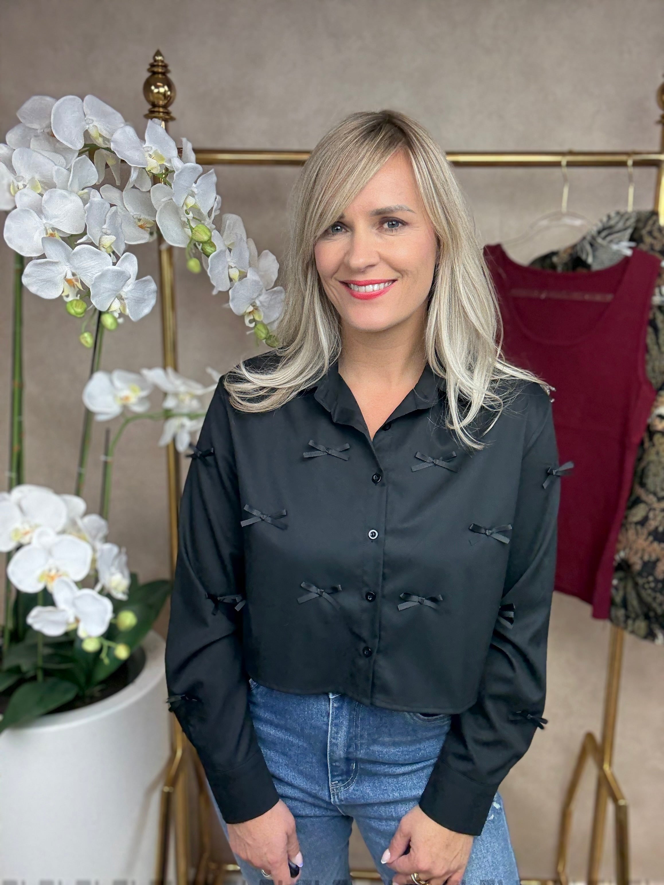 Blouse | Strikje | Zwart