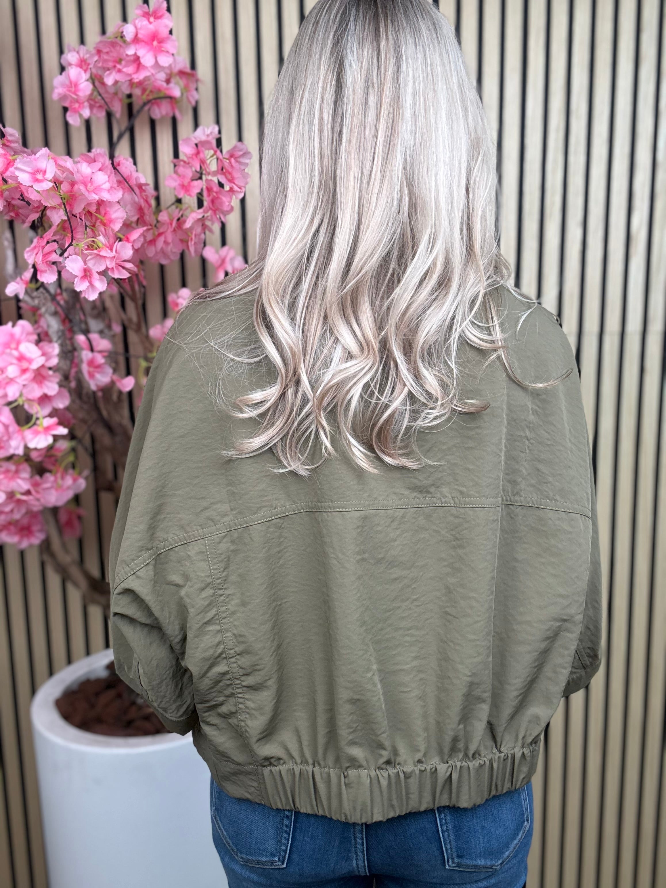 Jasje | Army Groen | Ambika