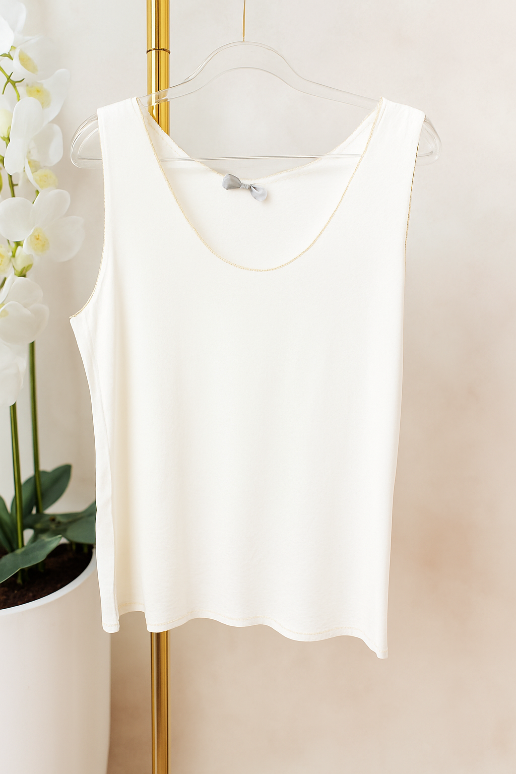 Top | Basic | Goud randje