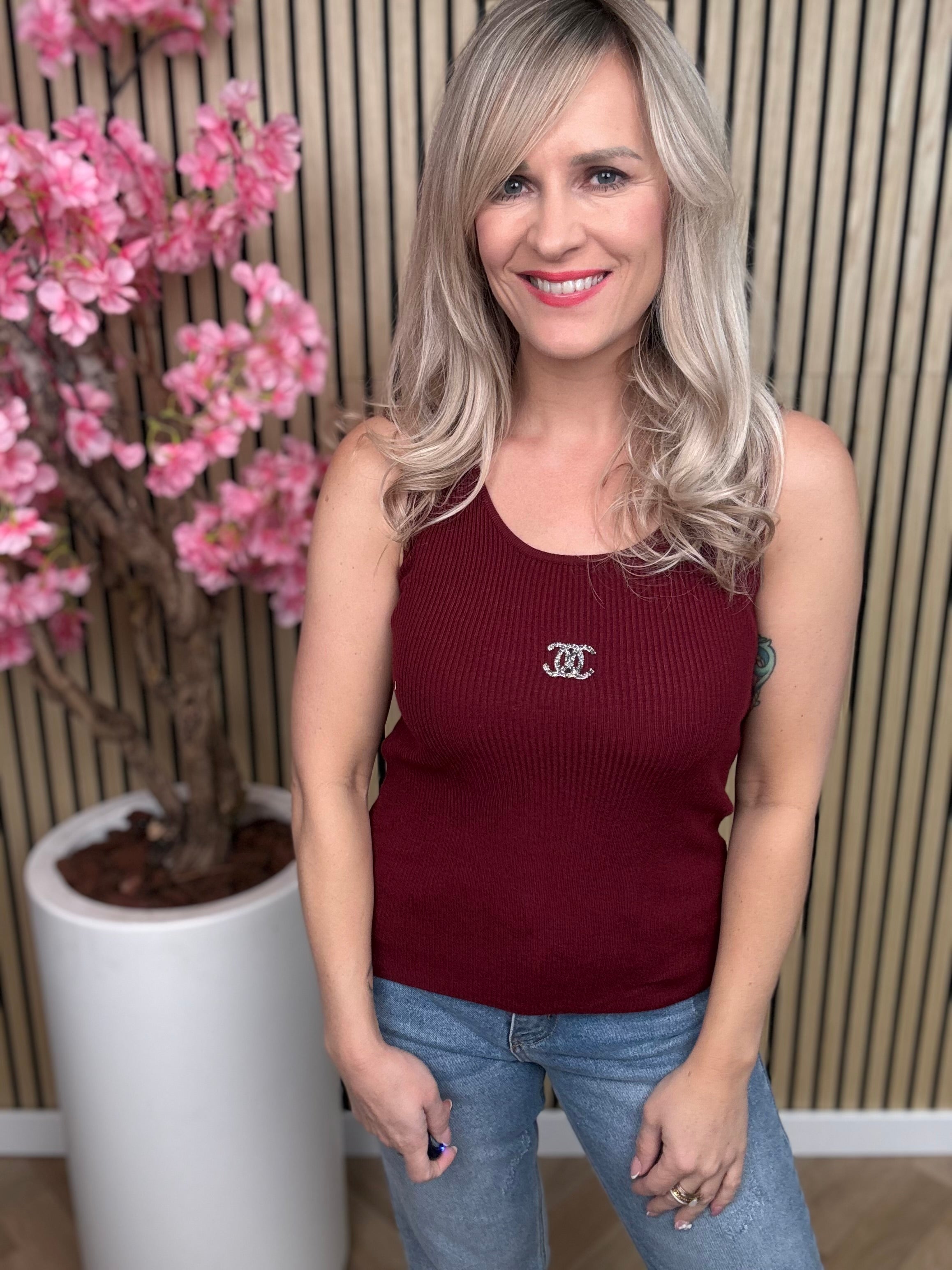 Top | Chic | bordeaux rood