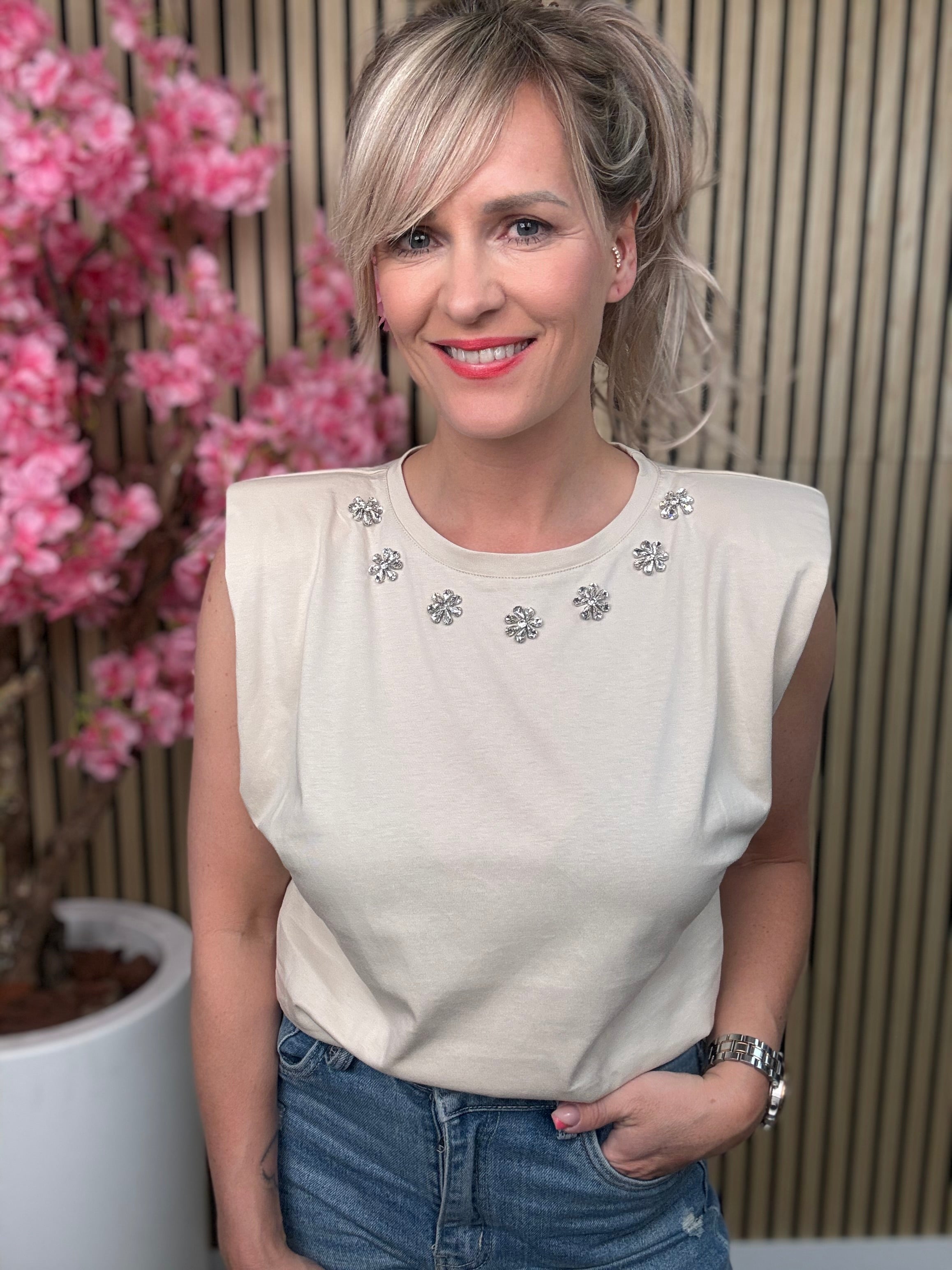 Top | Flower | Taupe