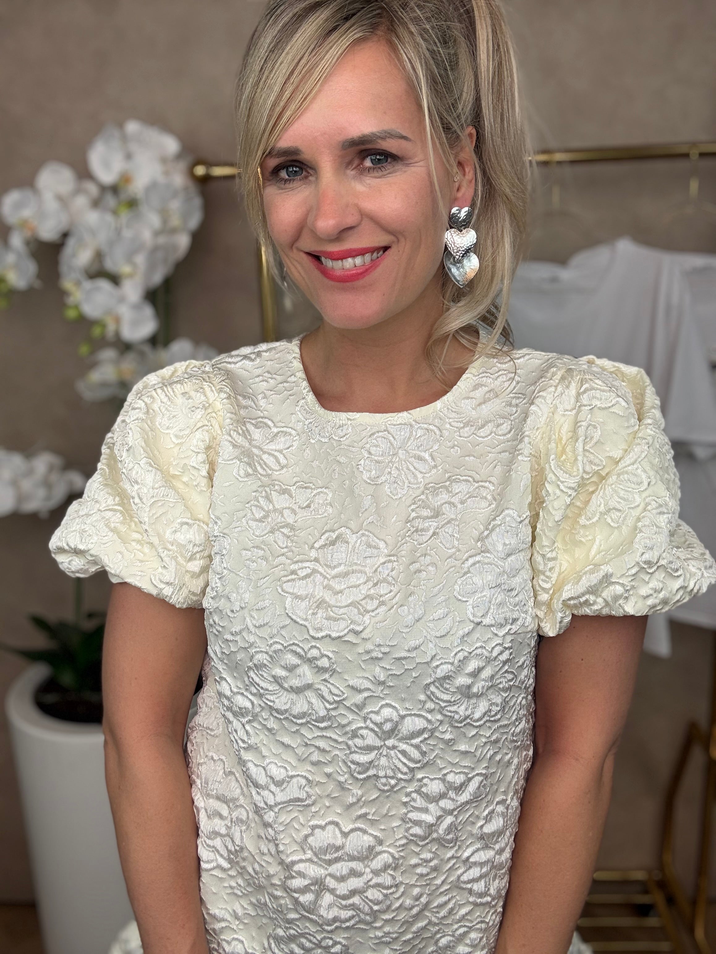 Jurkje | Pofmouw | Crème