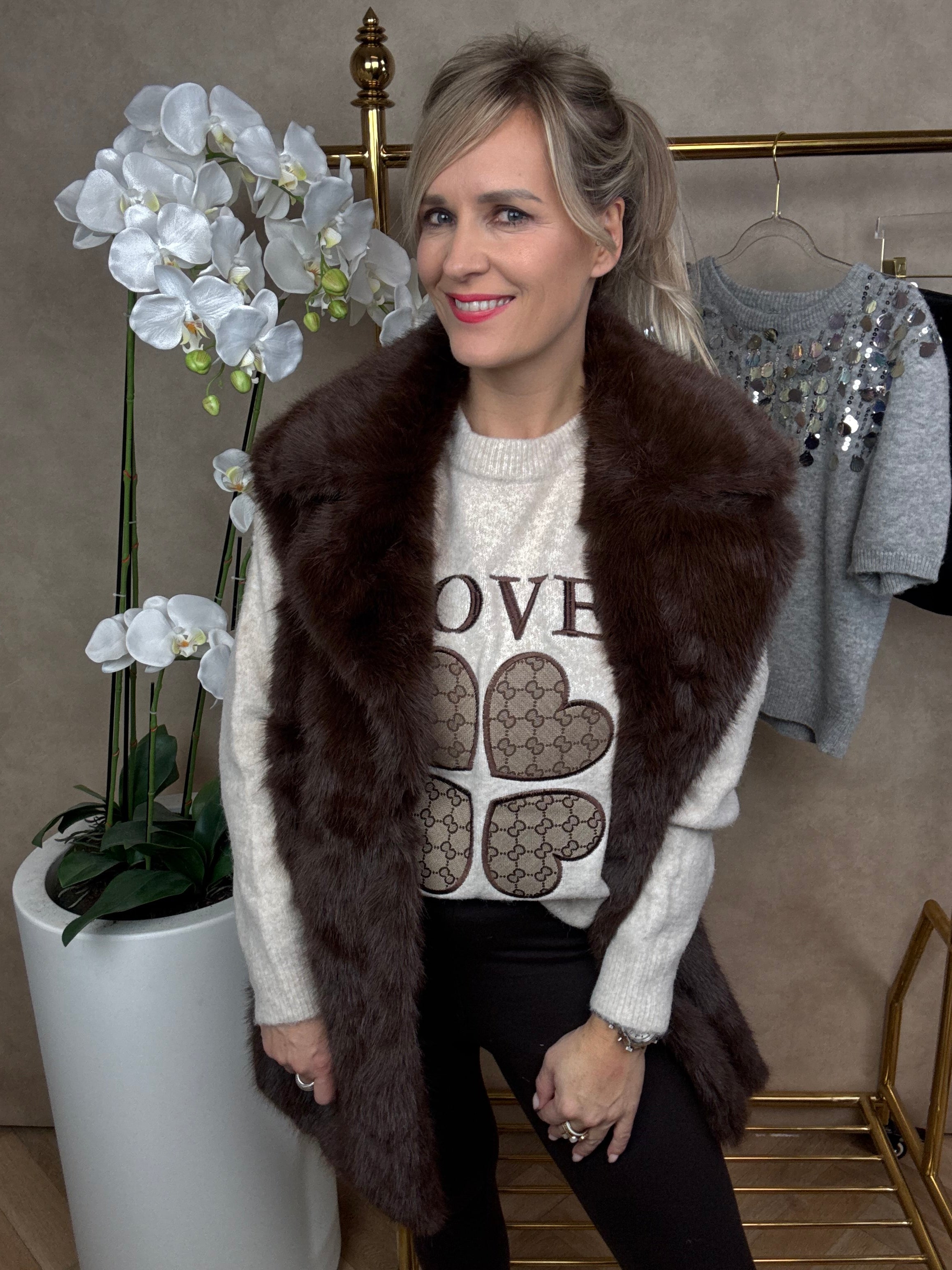 bodywarmer | Faux fur | Bruin