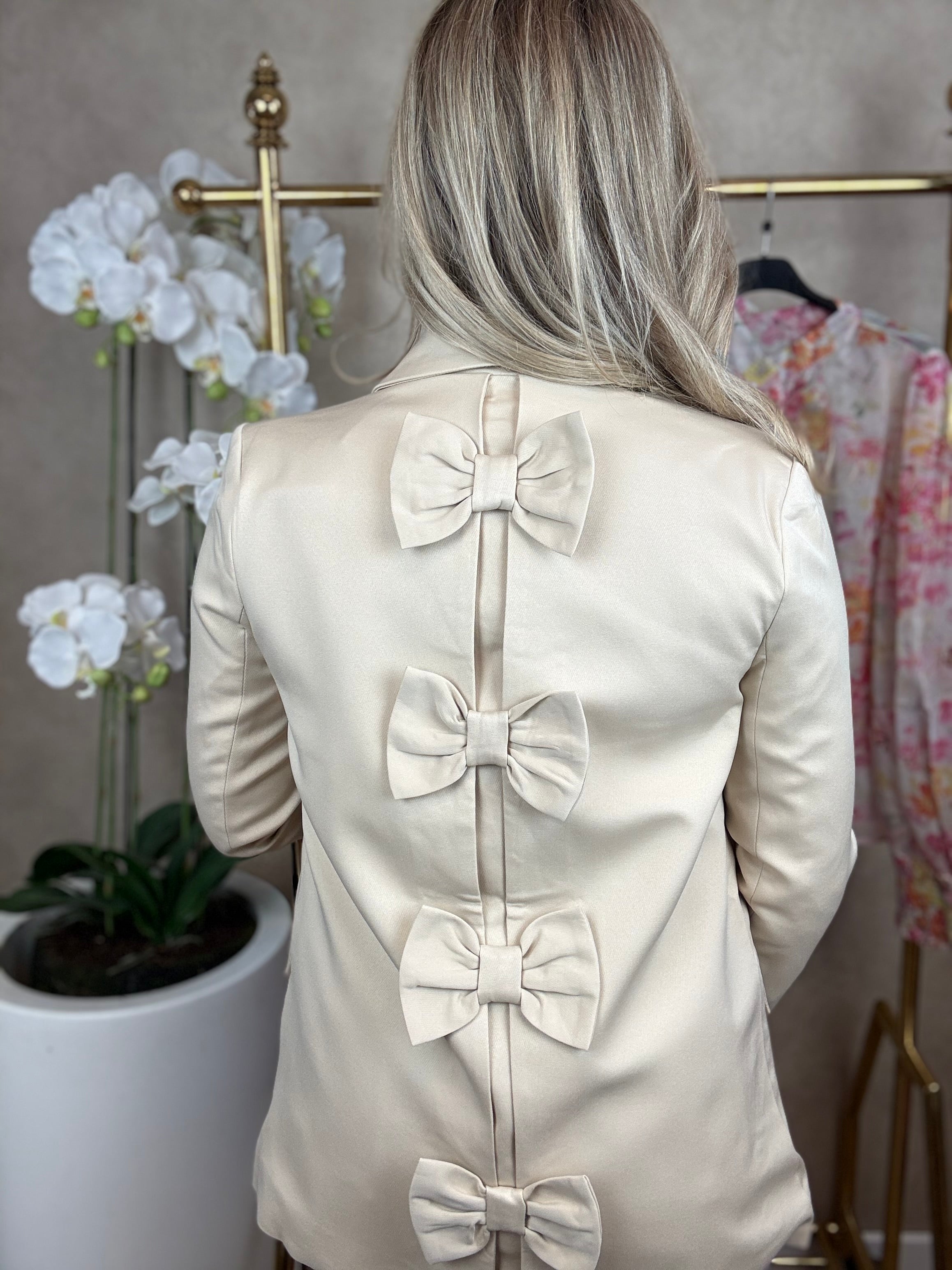 Blazer | Strikjes | Crème