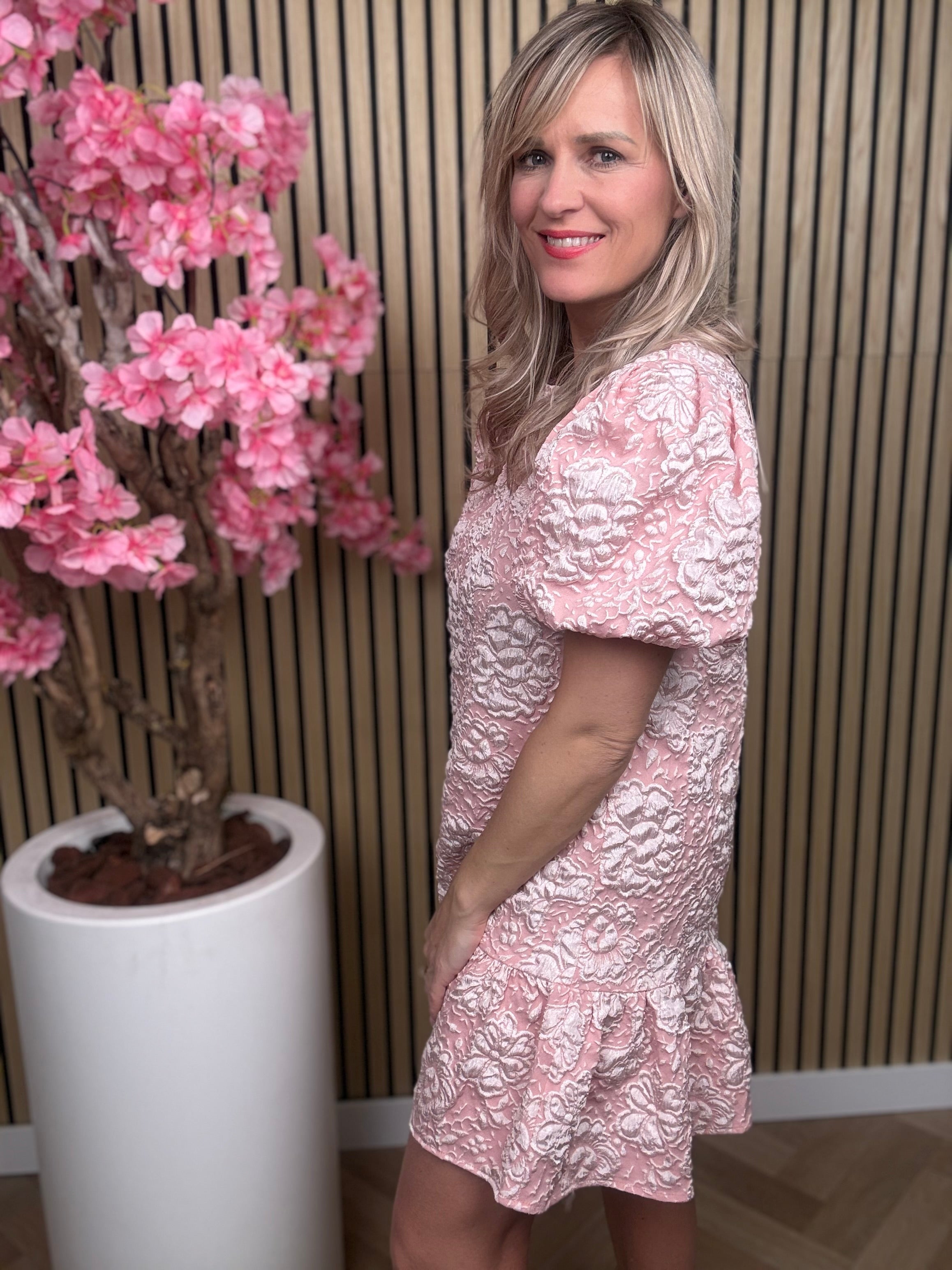 Jurkje | Pofmouw | Roze