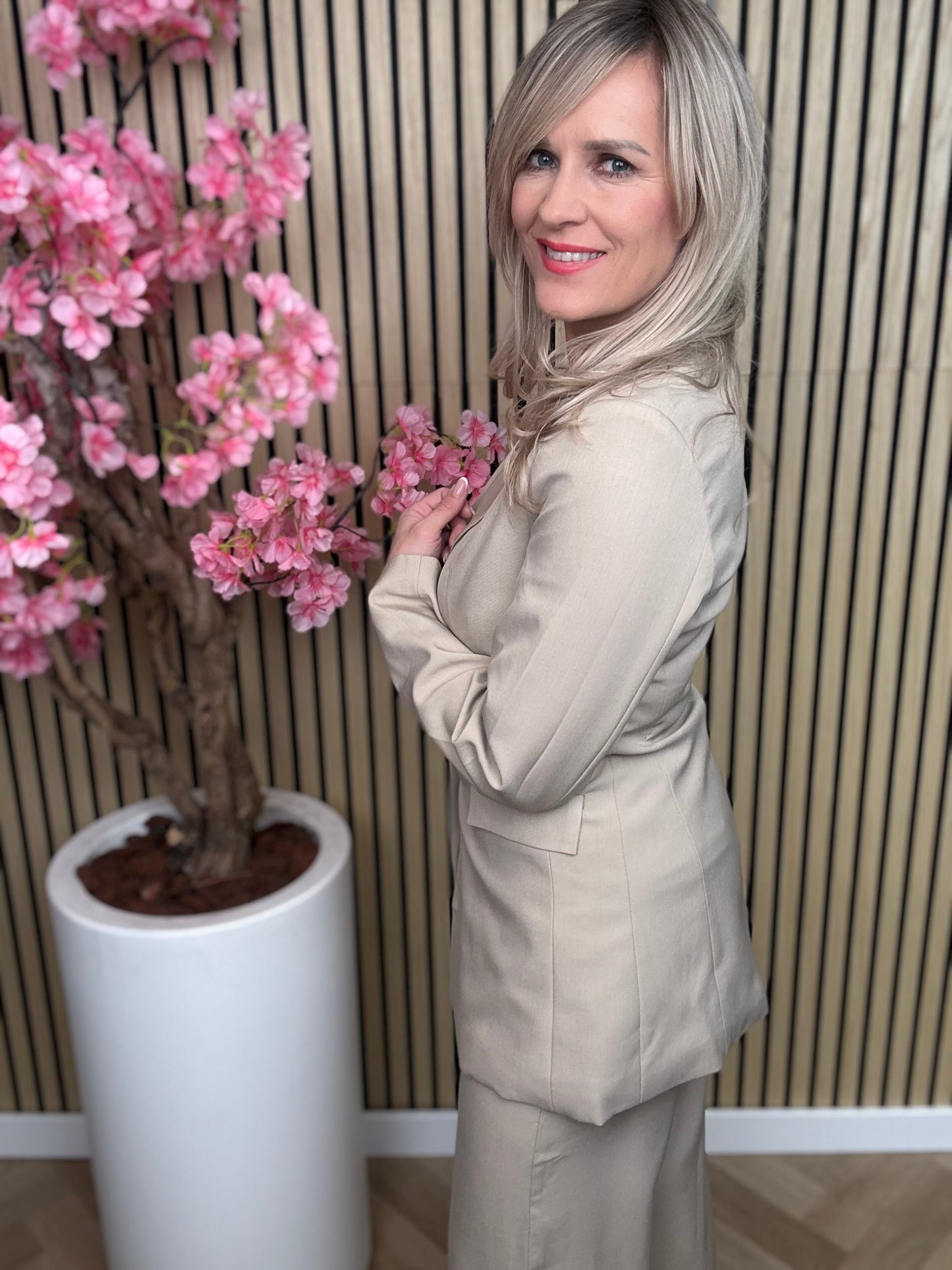 Set | Noami | Taupe