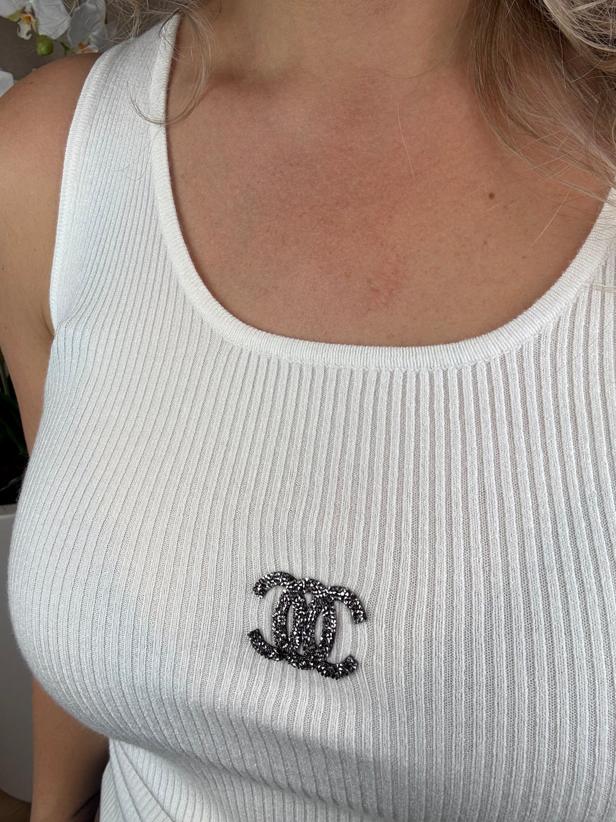 Top | Basic | Crème
