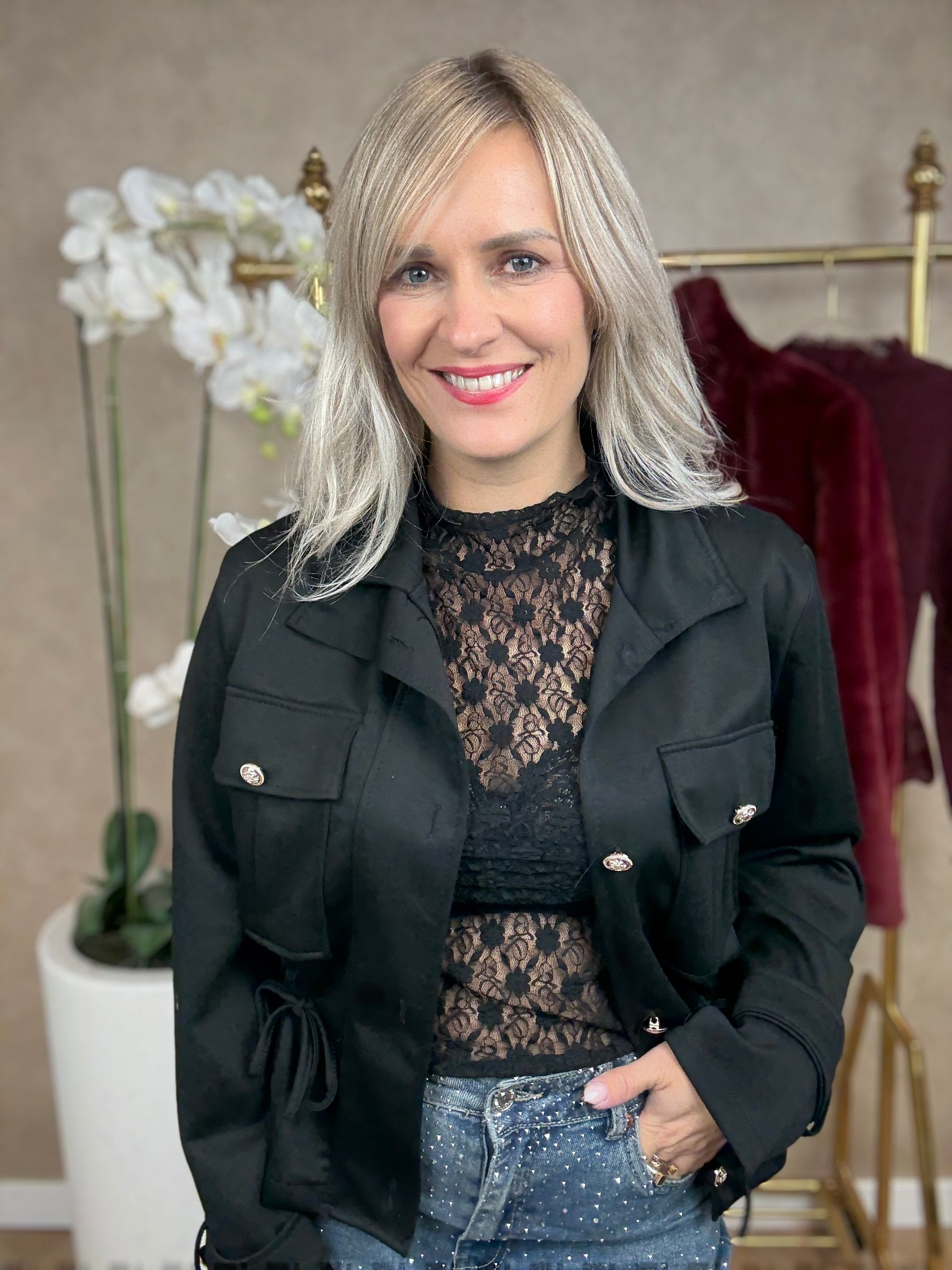 Top | Kant mouwloos | Zwart