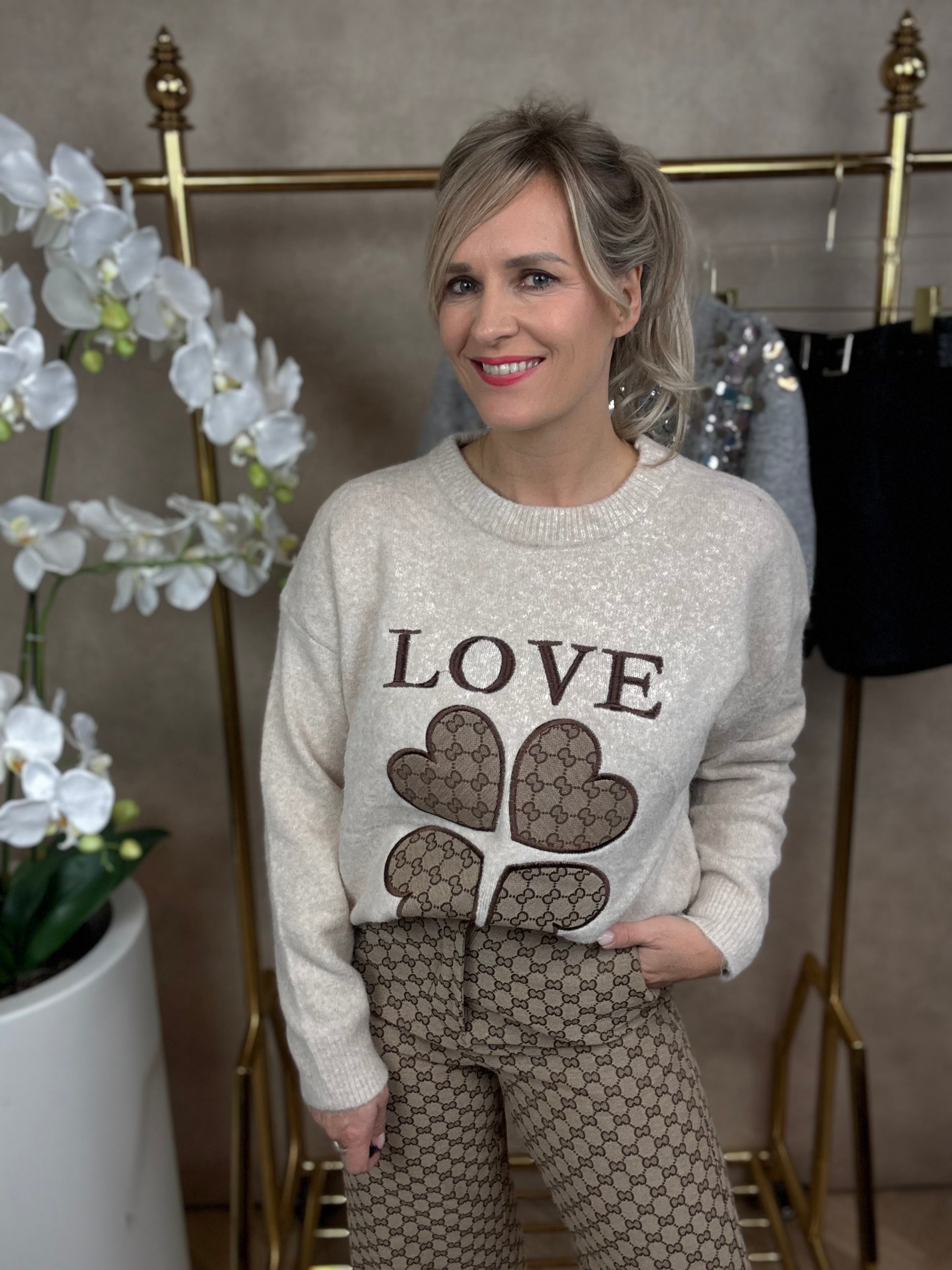 Trui | Love | Beige