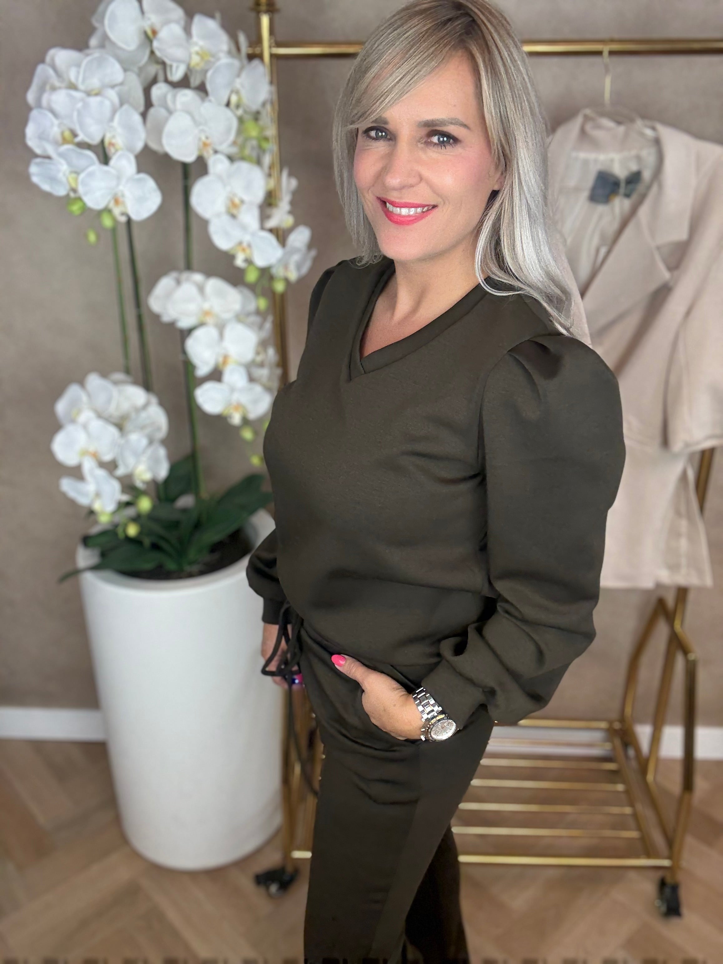 Set | pak met flair broek | Bruin