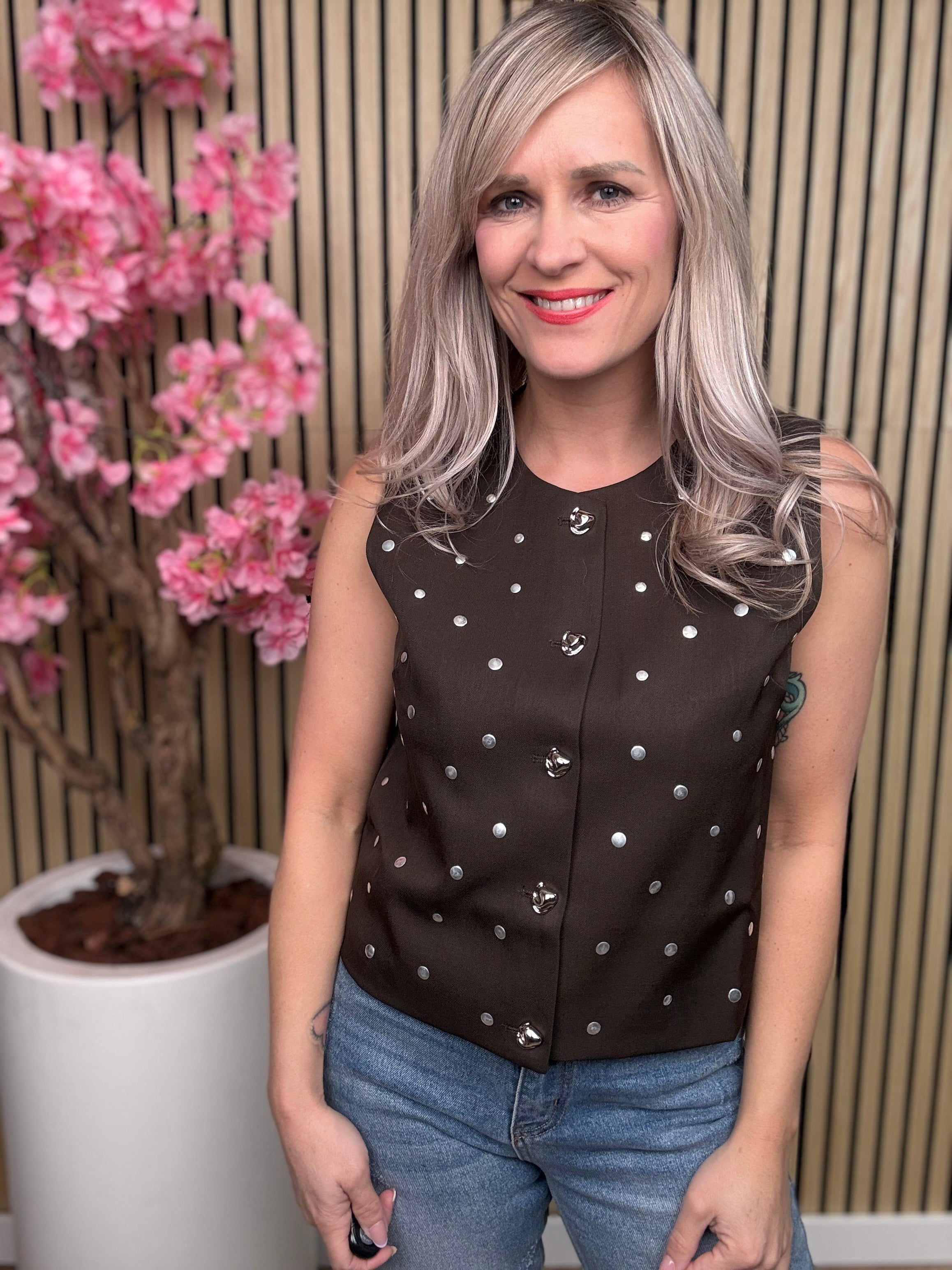 Gillet | Studs | Chocolade bruin