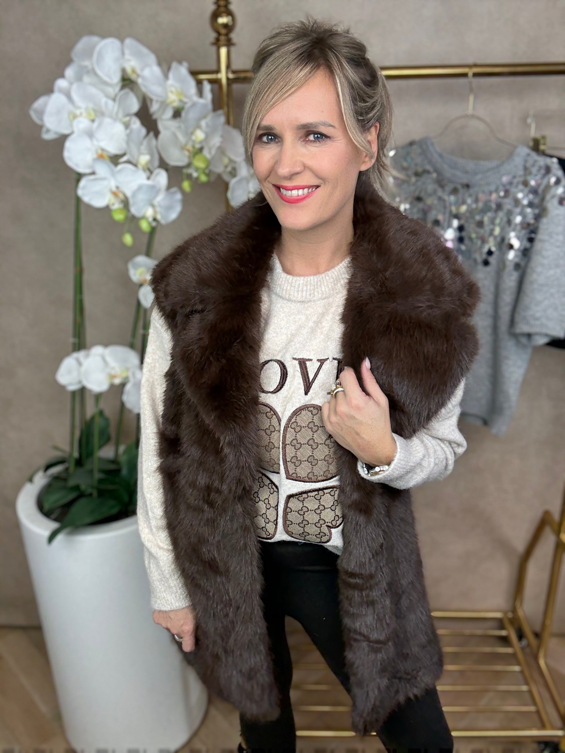 bodywarmer | Faux fur | Bruin