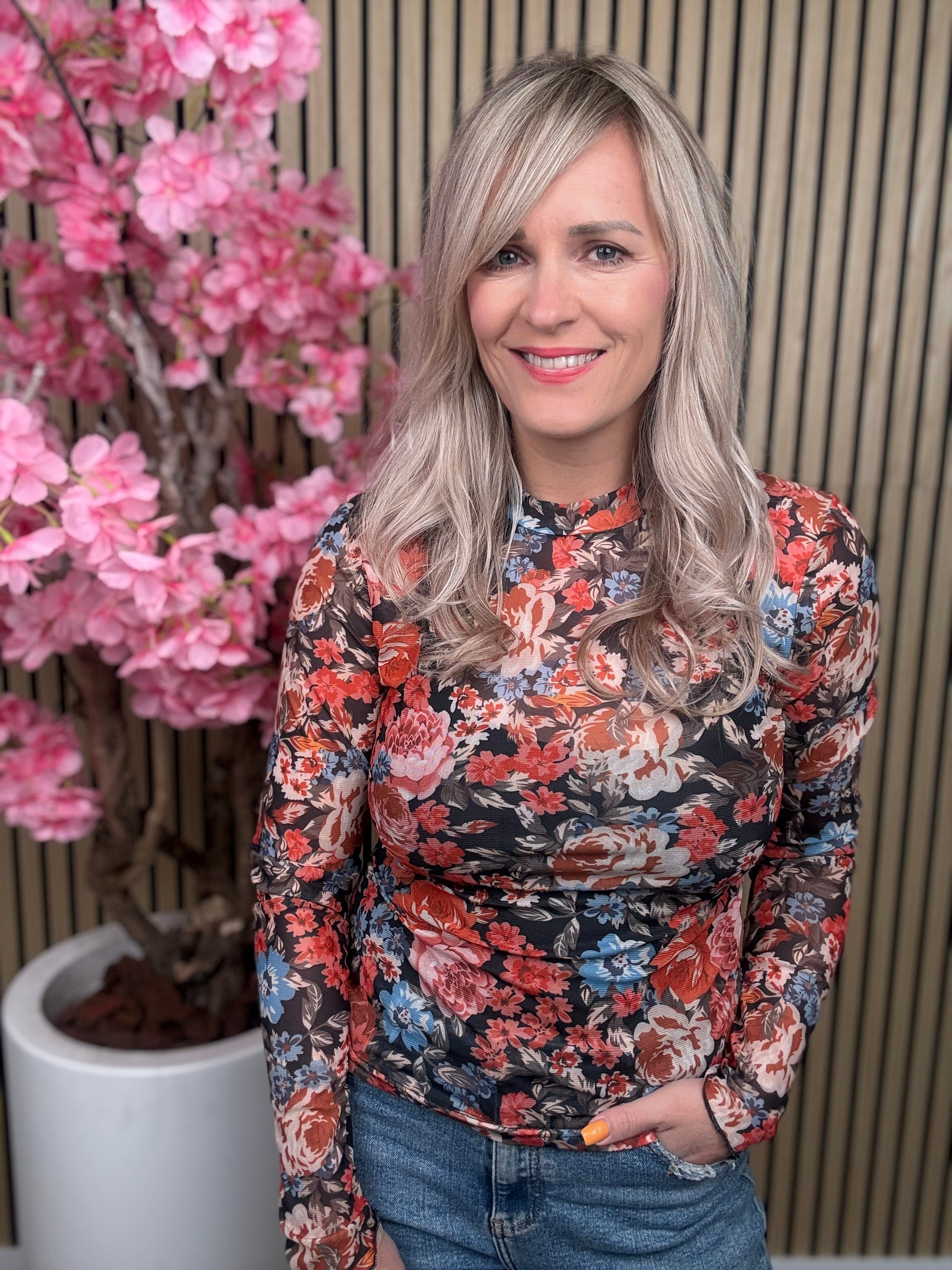 Top | Bloemen | Blauw-Oranje