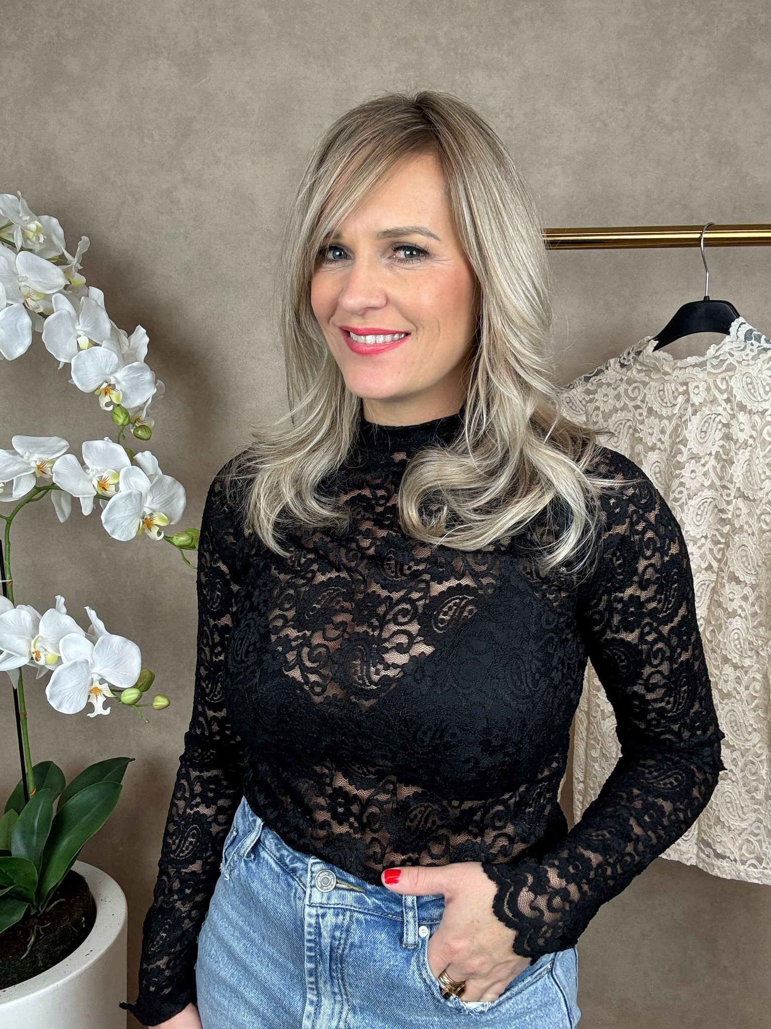 Top | Kant met kraagje| Zwart