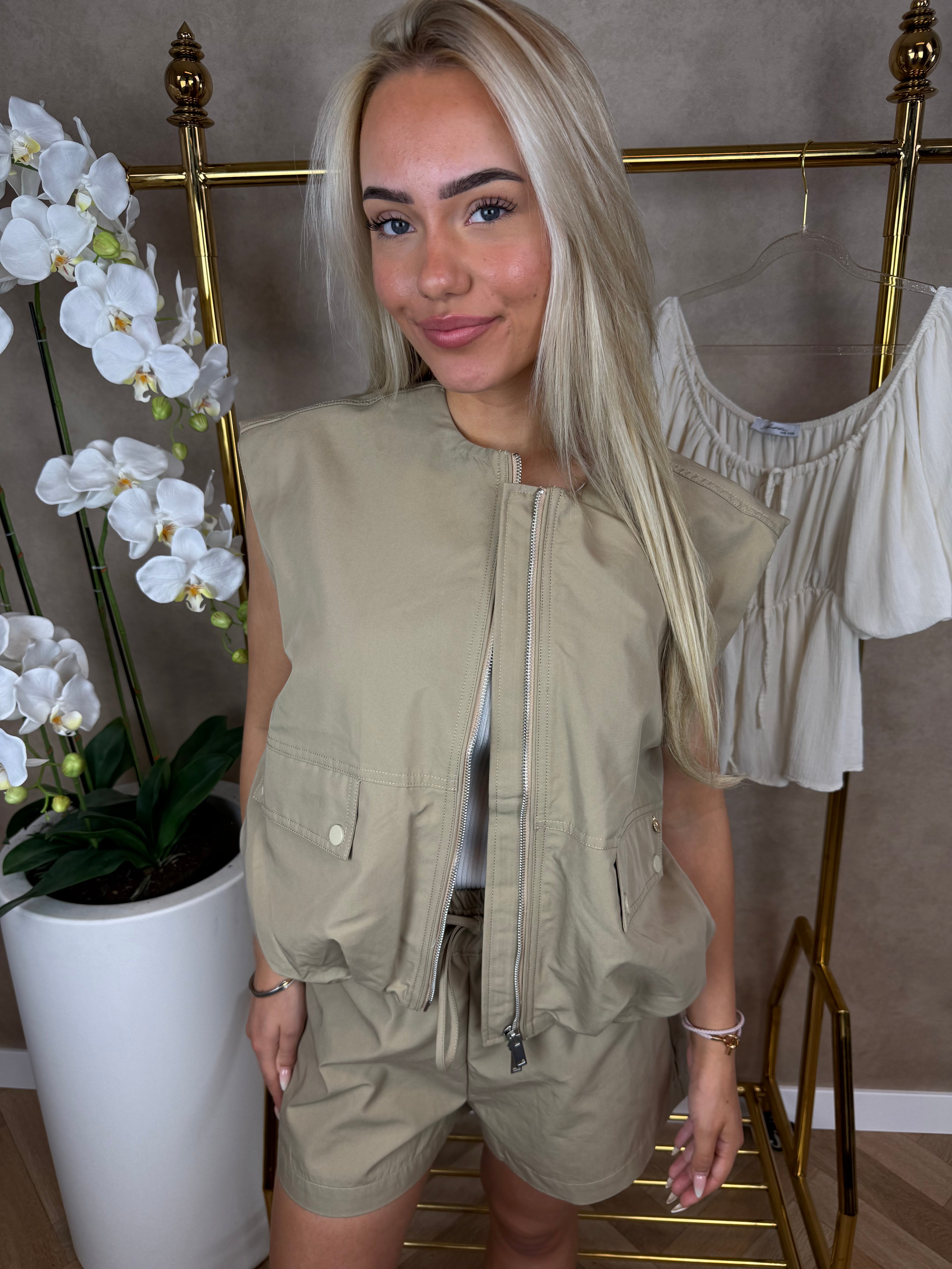 Set | Julia | Beige