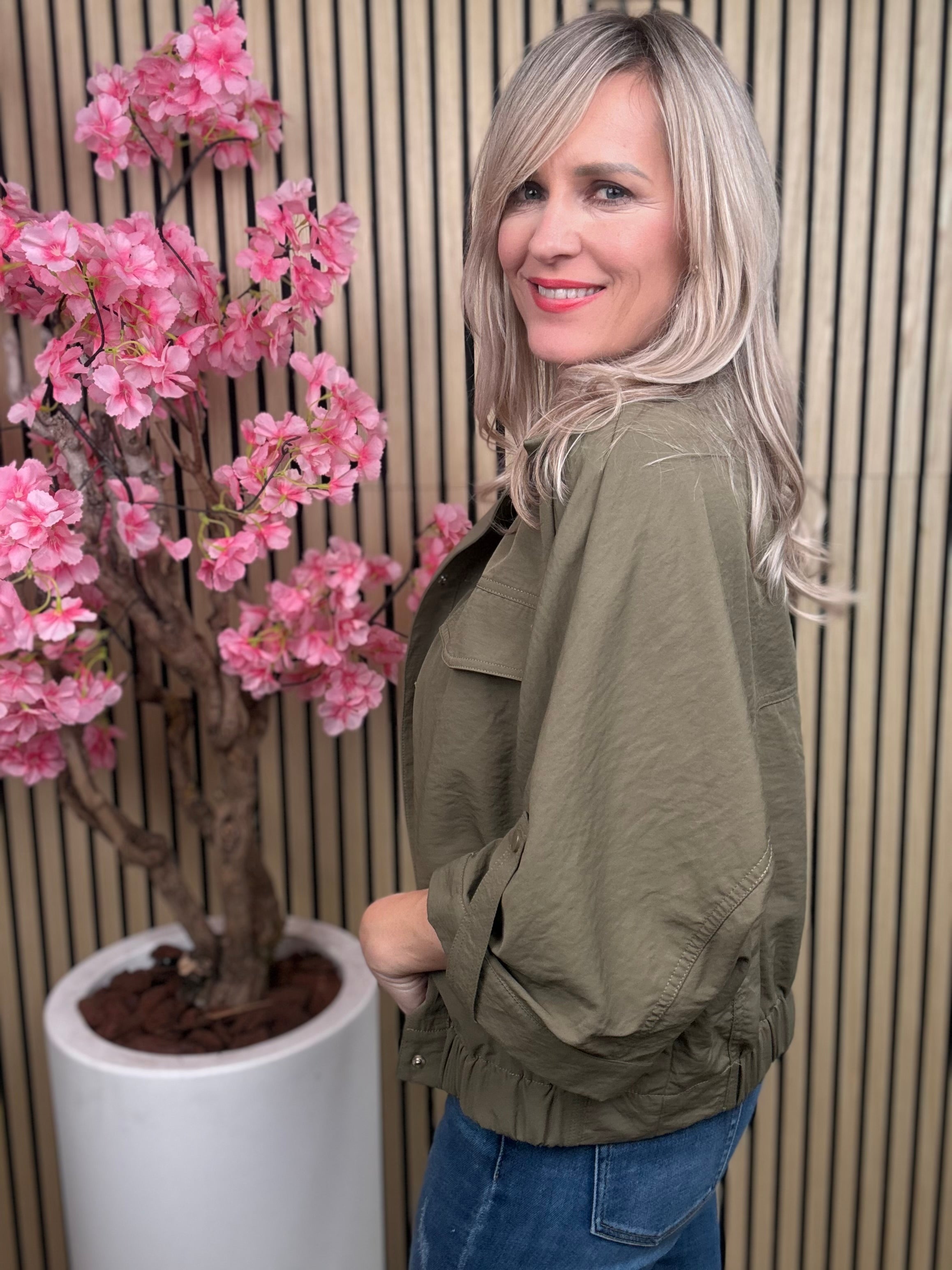 Jasje | Army Groen | Ambika