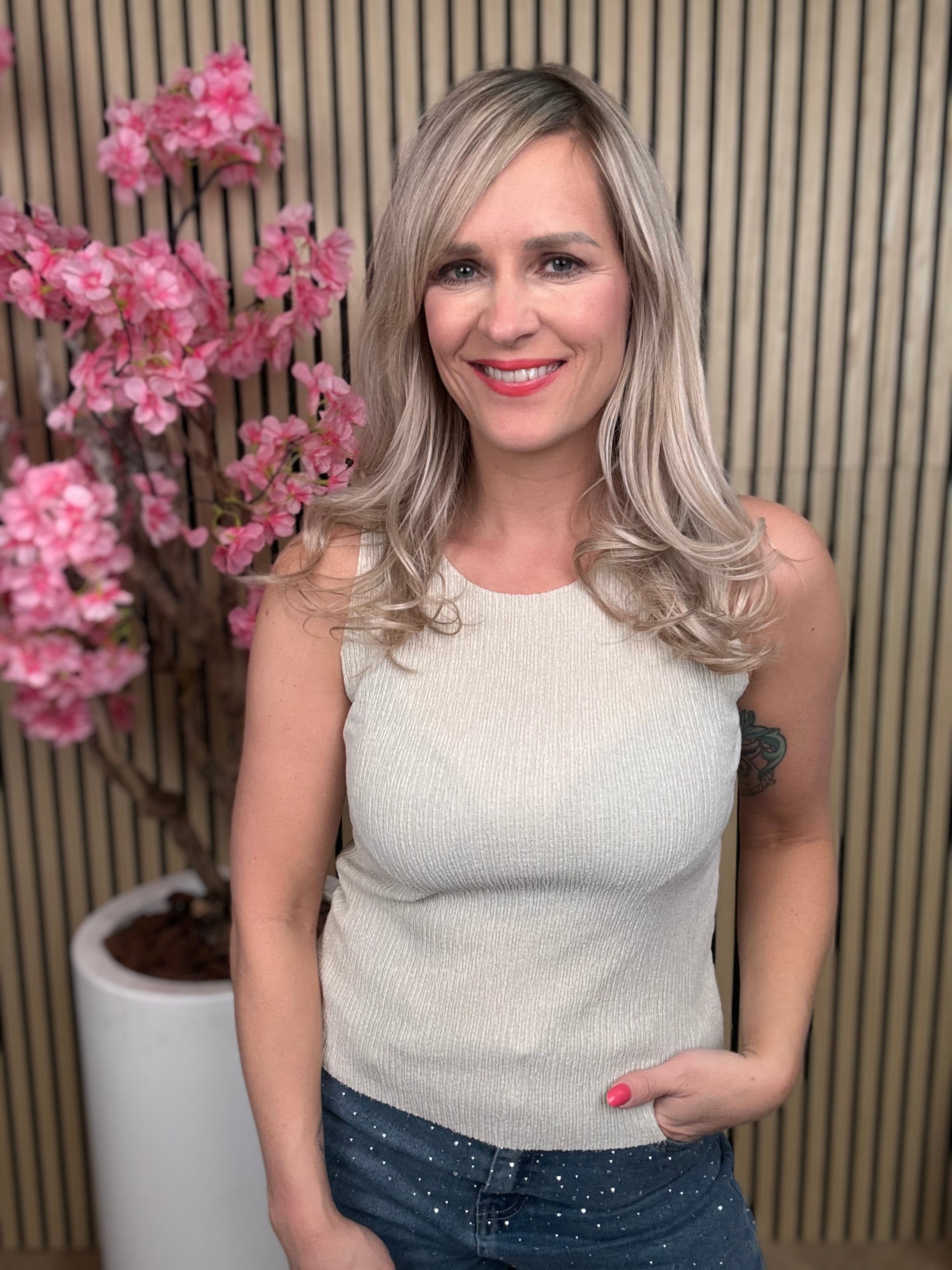 Top | Basic |  Beige