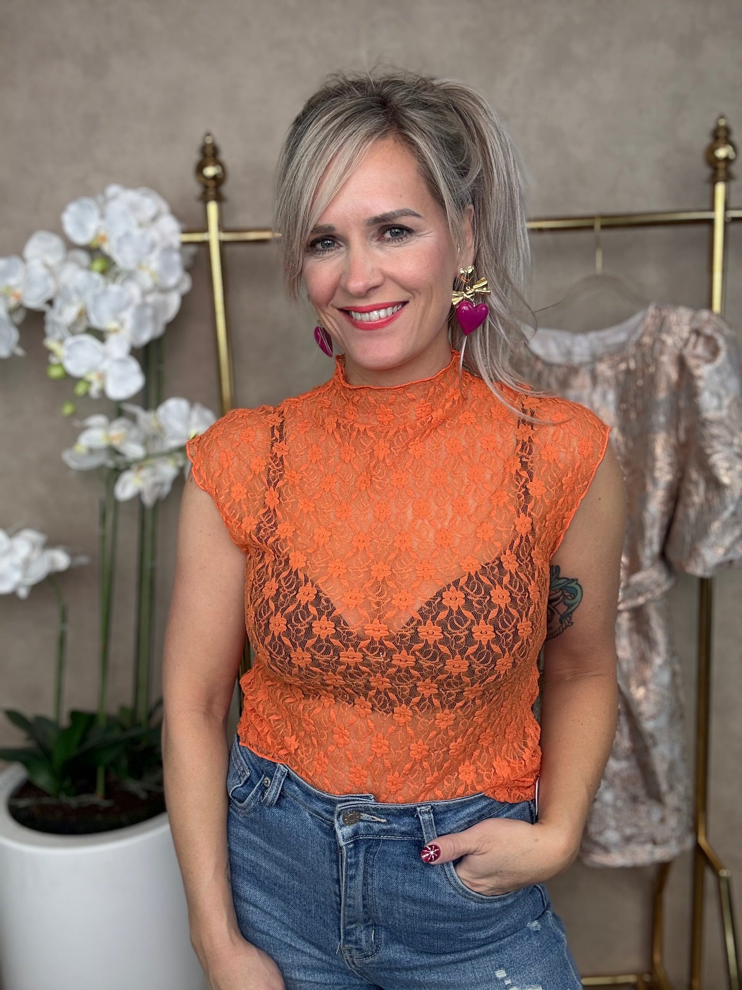 Top | Kant | Oranje