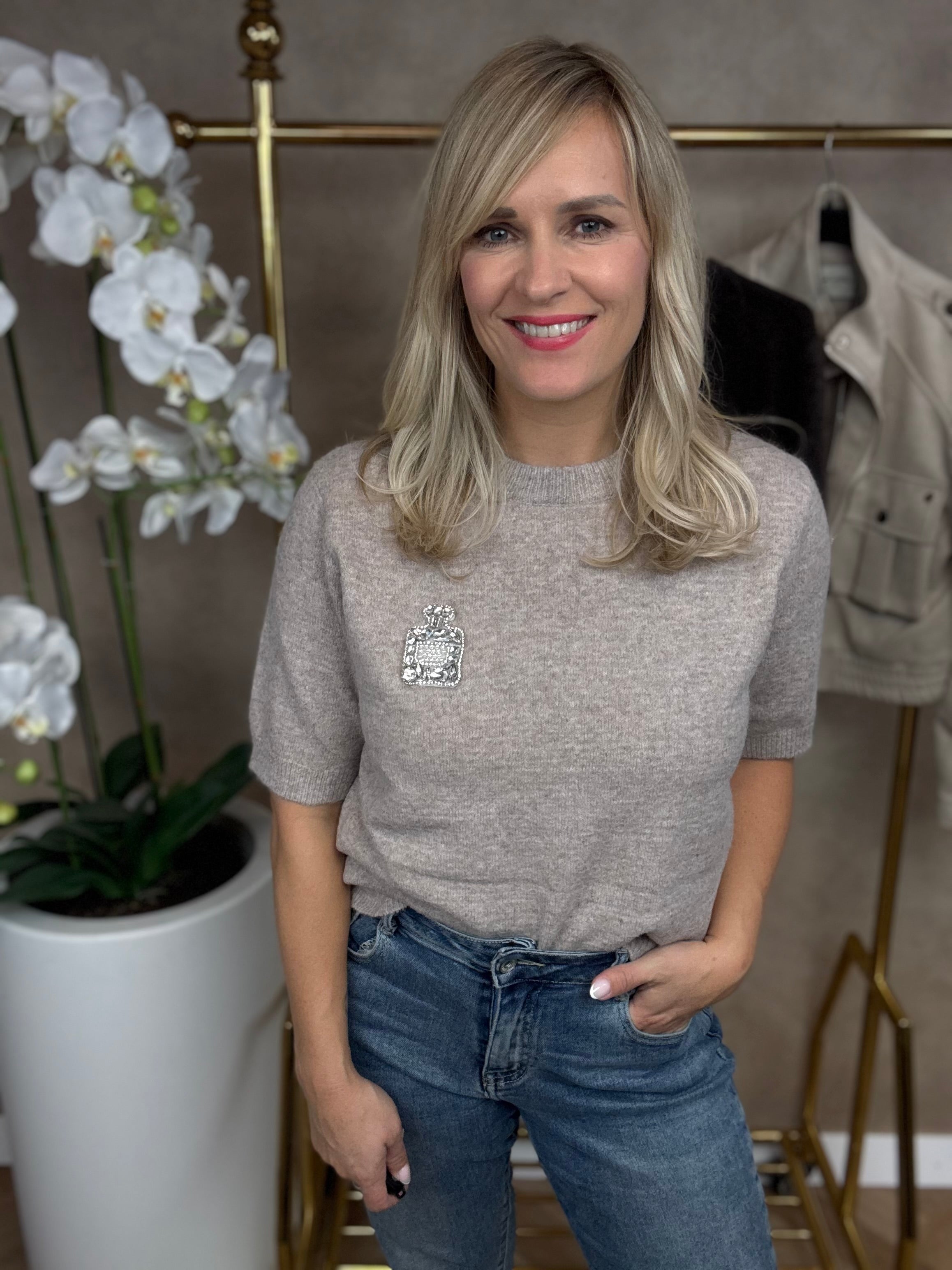Shirt | Parfumflesje | Taupe