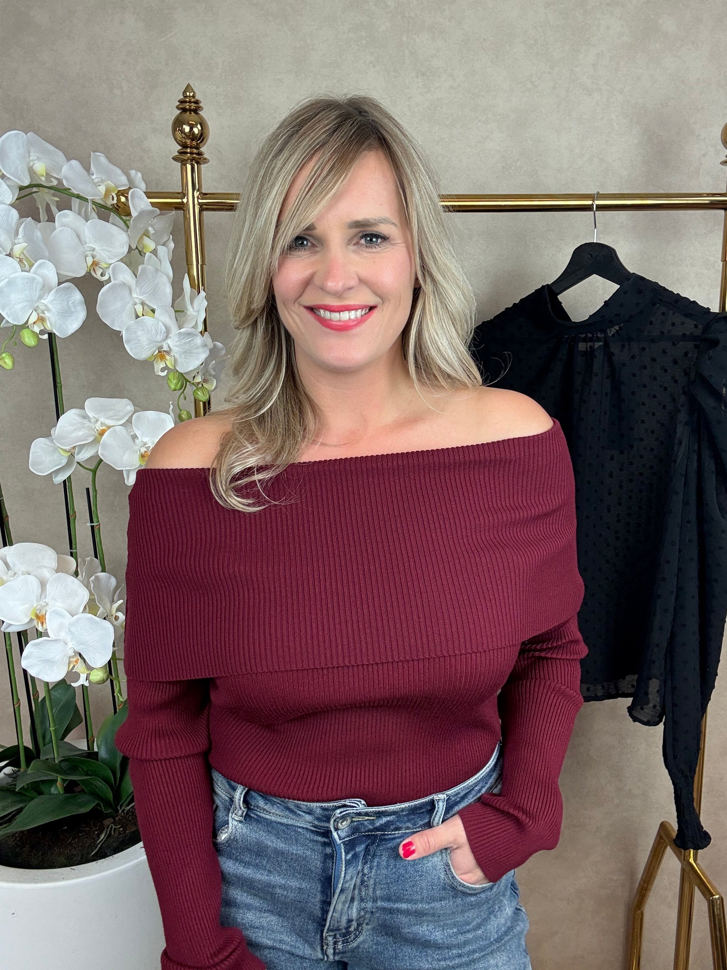 Off shoulder top |  Yvette  |