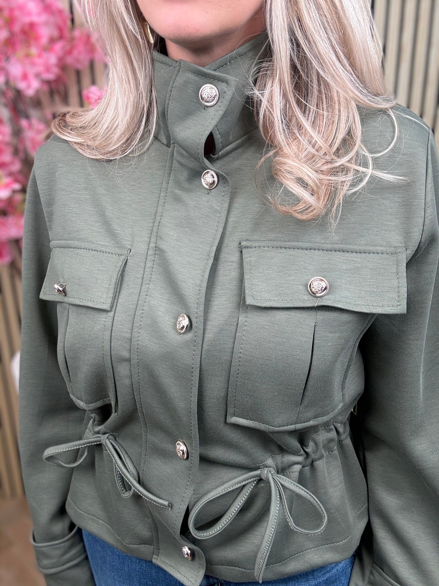 Jasje | May | Khaki