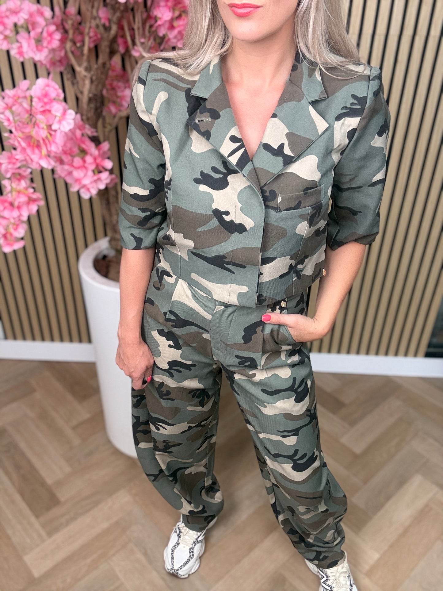 Blazer |  Camouflage | Ambika