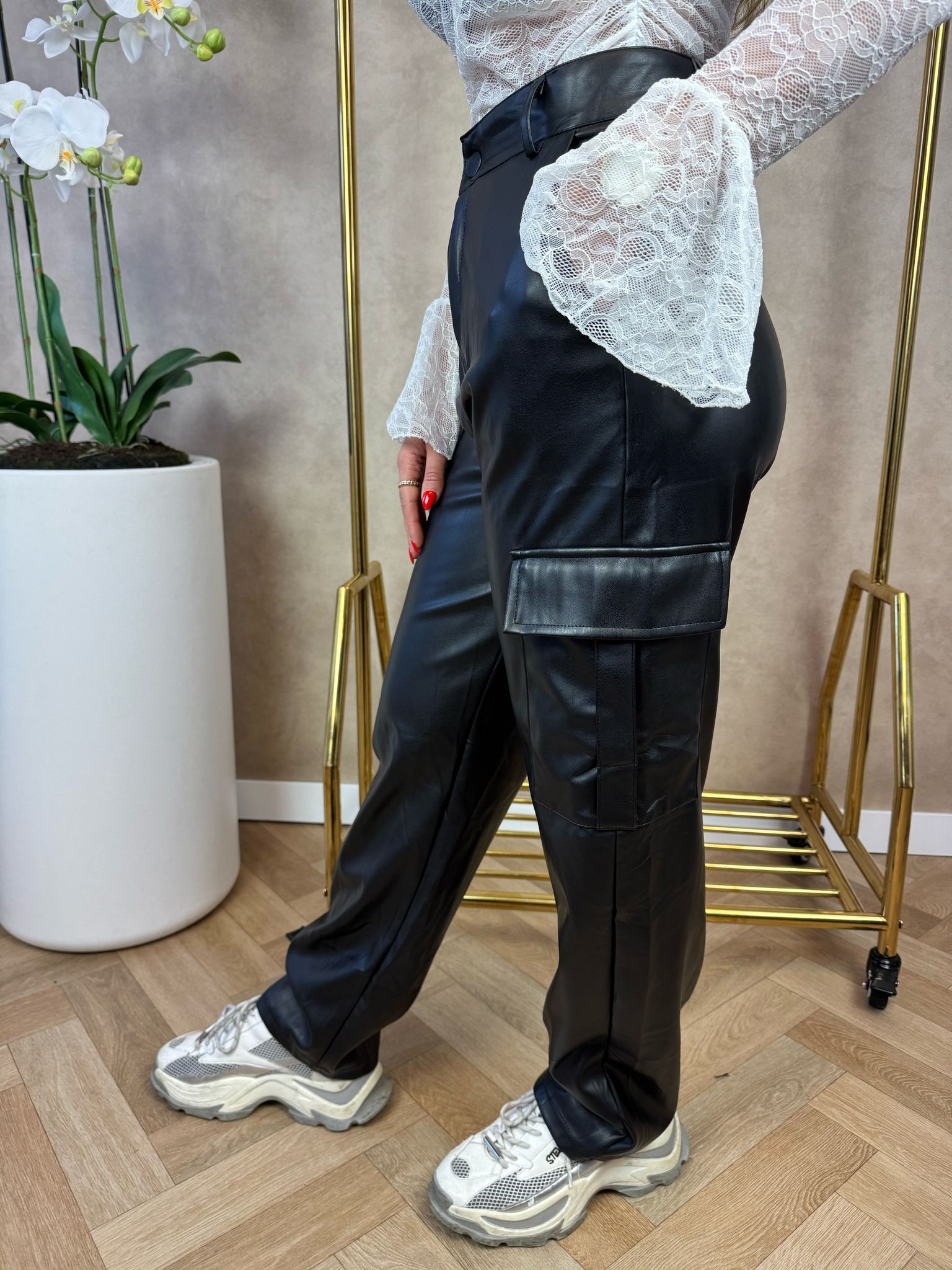 Leather | look cargo broek | Zwart