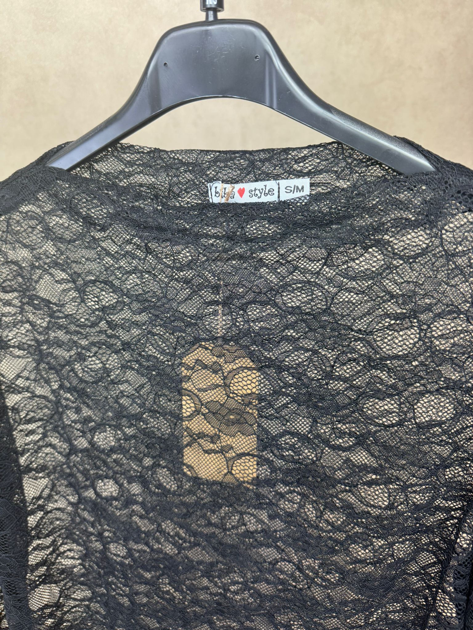 Top | Kant | Zwart