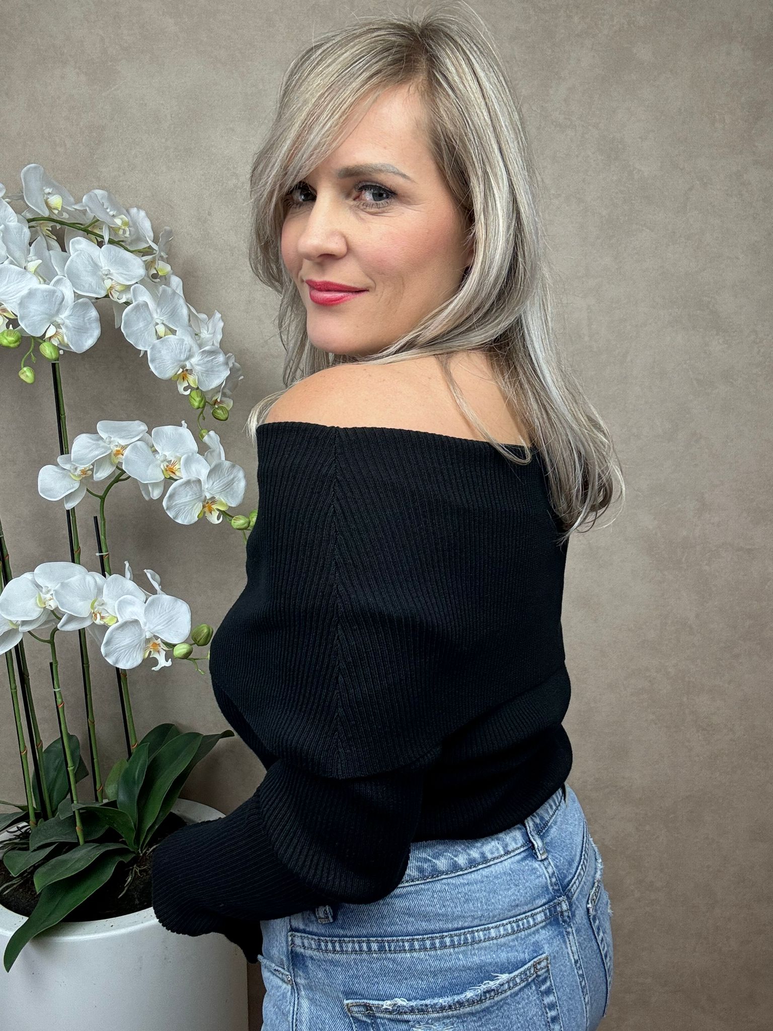 Off shoulder top | Yvette | Zwart